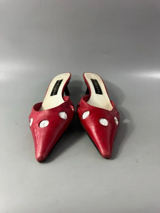 Marilena Red Leather Pointed-toe Kitty Heel Sandals, Size 37 - Picture 3 of 13